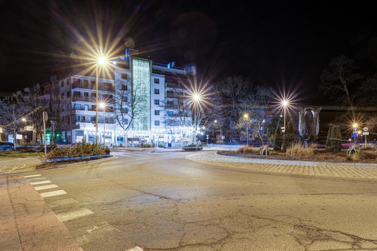 Apartamenty Rondo Swinoujscie Ngoại thất bức ảnh